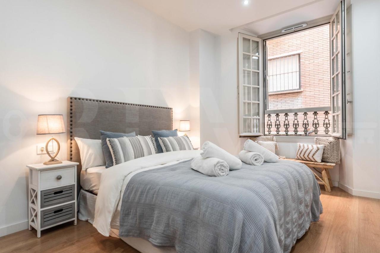 Lovely Boho Apartment With Parking - Historic Center By Rems มาลากา ภายนอก รูปภาพ