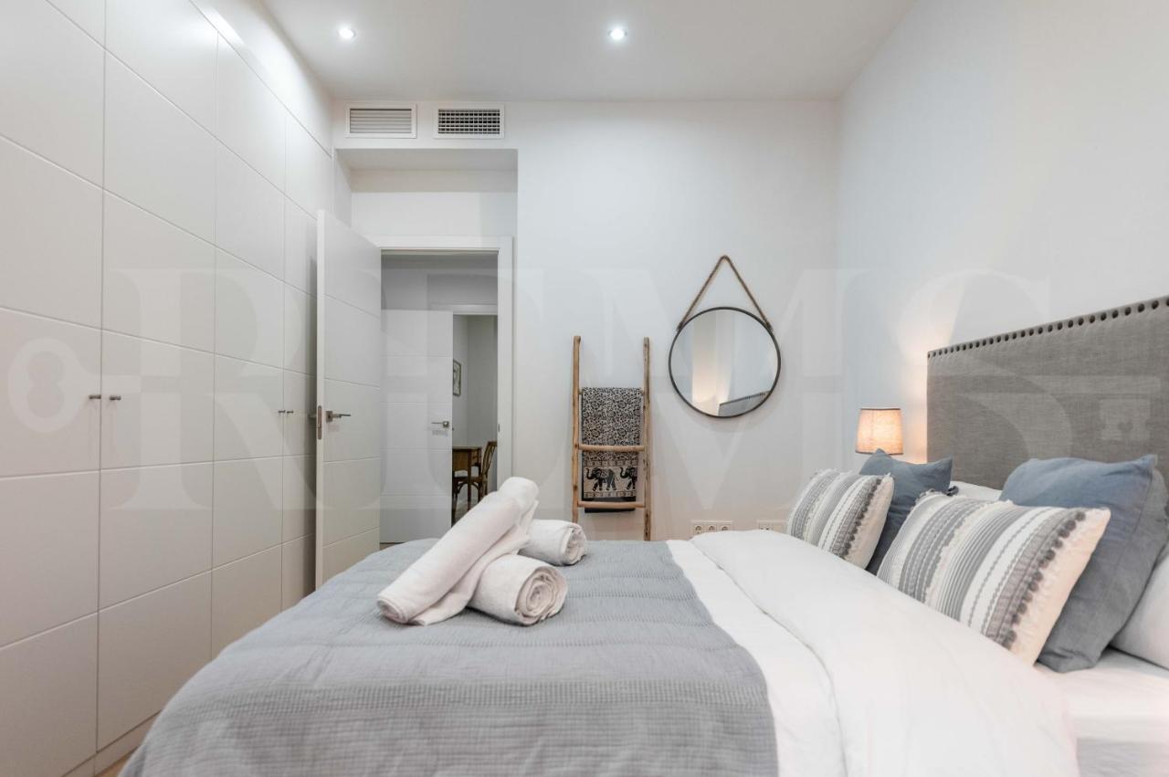 Lovely Boho Apartment With Parking - Historic Center By Rems มาลากา ภายนอก รูปภาพ