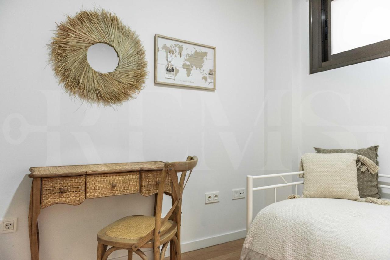 Lovely Boho Apartment With Parking - Historic Center By Rems มาลากา ภายนอก รูปภาพ